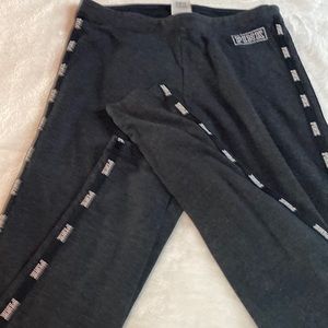 s/p Victoria’s Secret pink leggings used in great condition dark gray Cotton